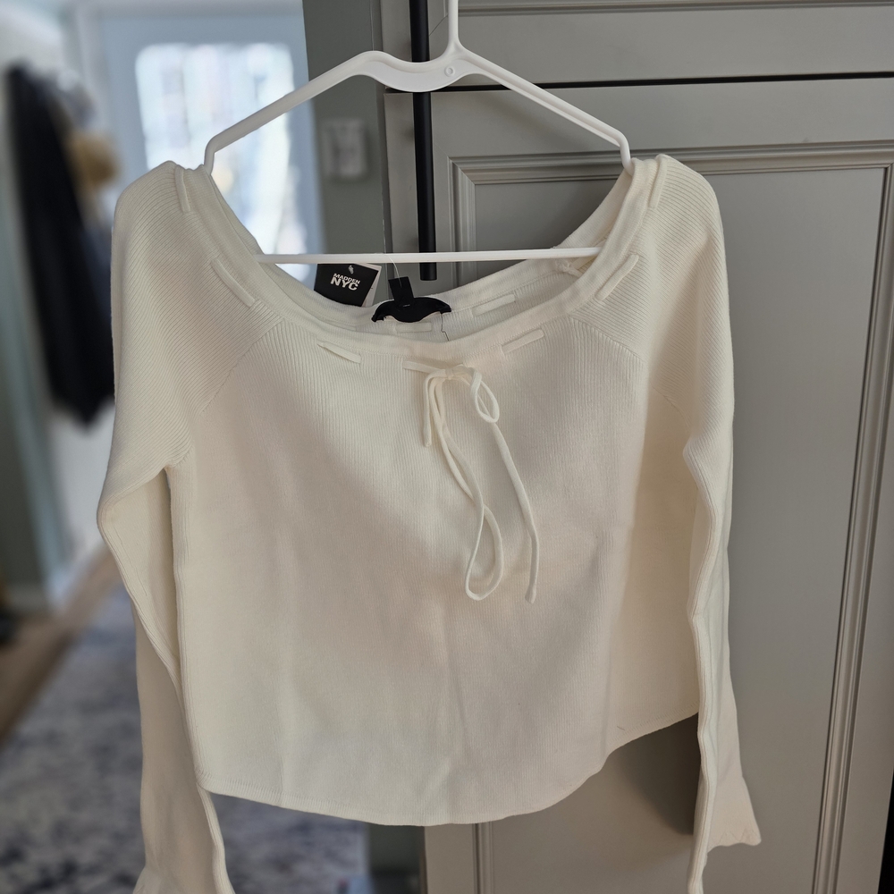 Madden NYC Women's Cream Crop Top